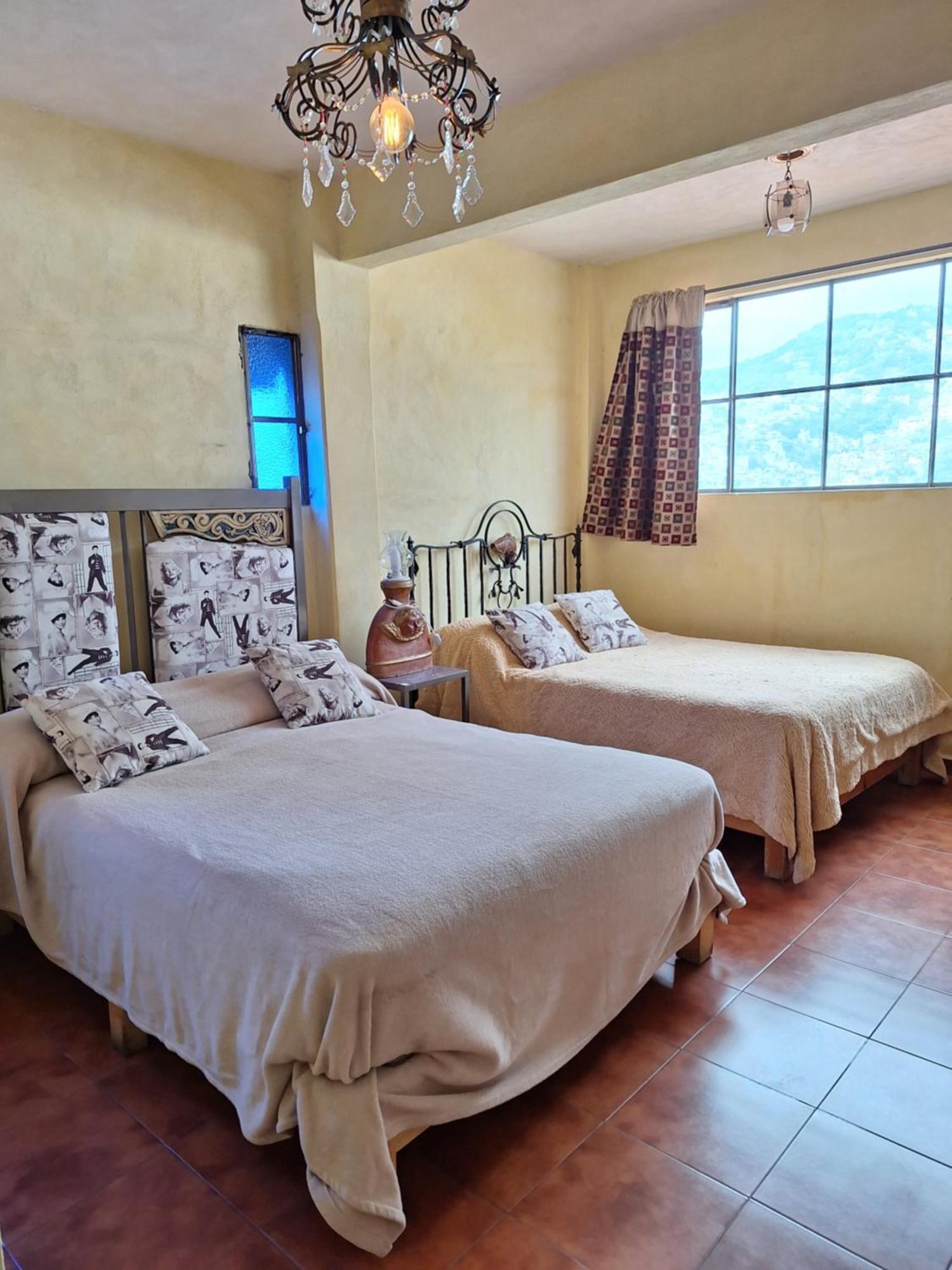 Hotel Posada Spa Antigua Casa Hogar Taxco de Alarcon Buitenkant foto